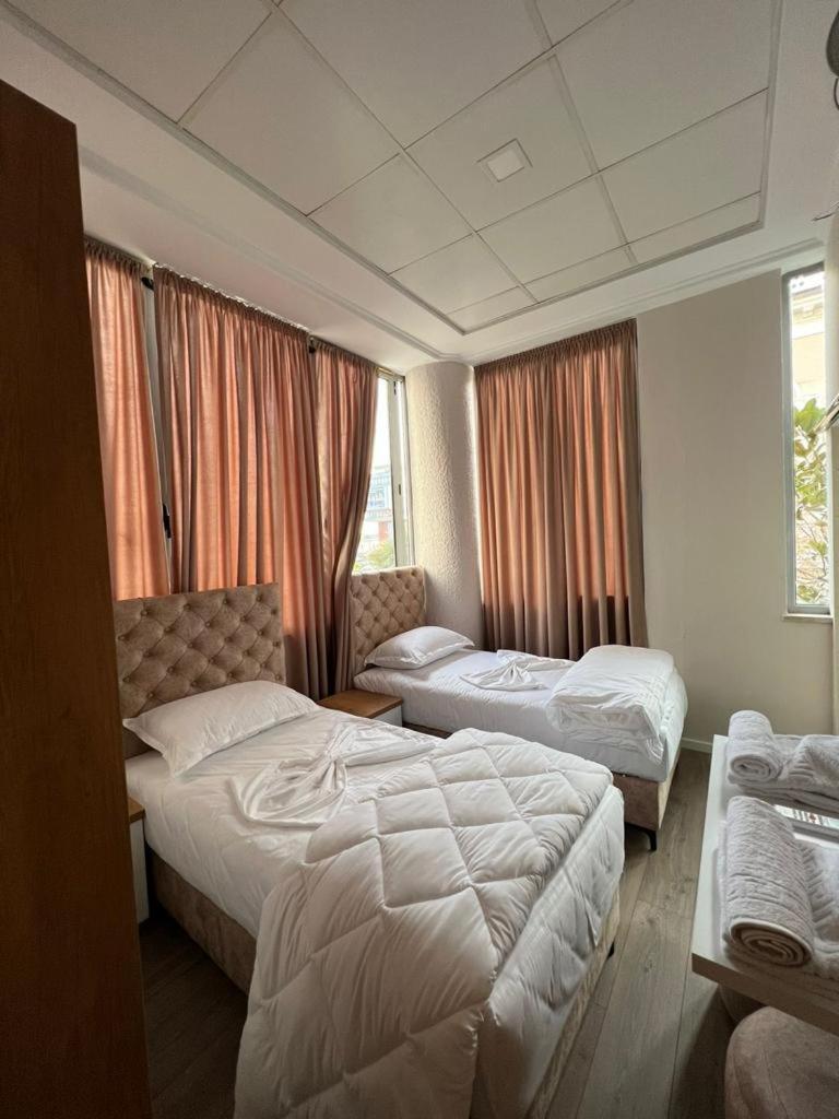 Hotel Princ Shkoder Ngoại thất bức ảnh